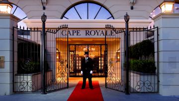 Cape Royal Luxury Hotel